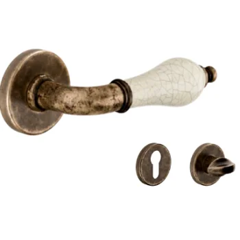 Дверна ручка Dnd Monika з накладкою під WC — від 5 470.50 грн.