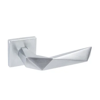 Дверная ручка Dnd Luxury 02 с накладкой под цылиндр - от 8 179.70 грн.